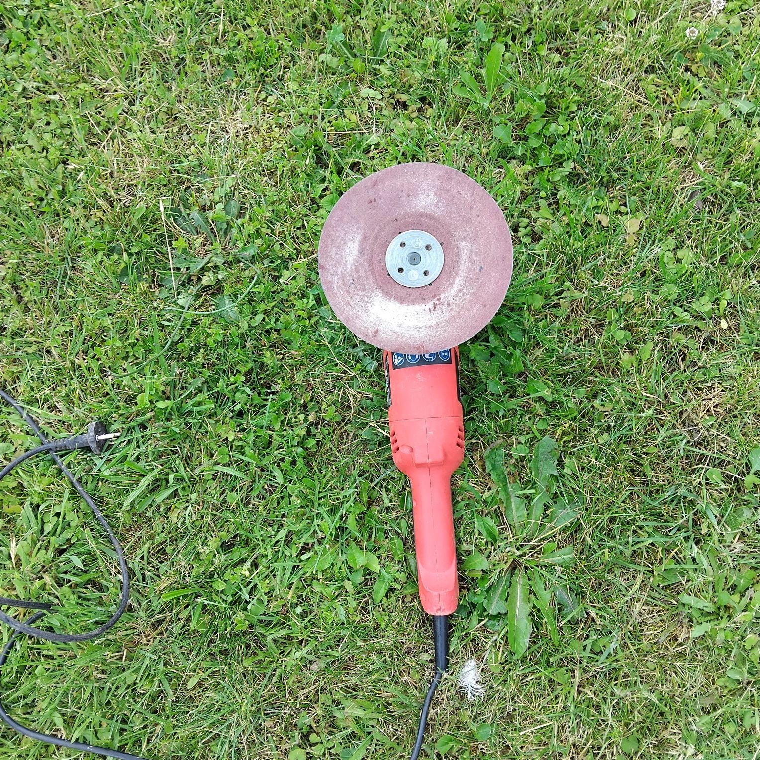 Polerka Einhell CC-PO 1100/1 E