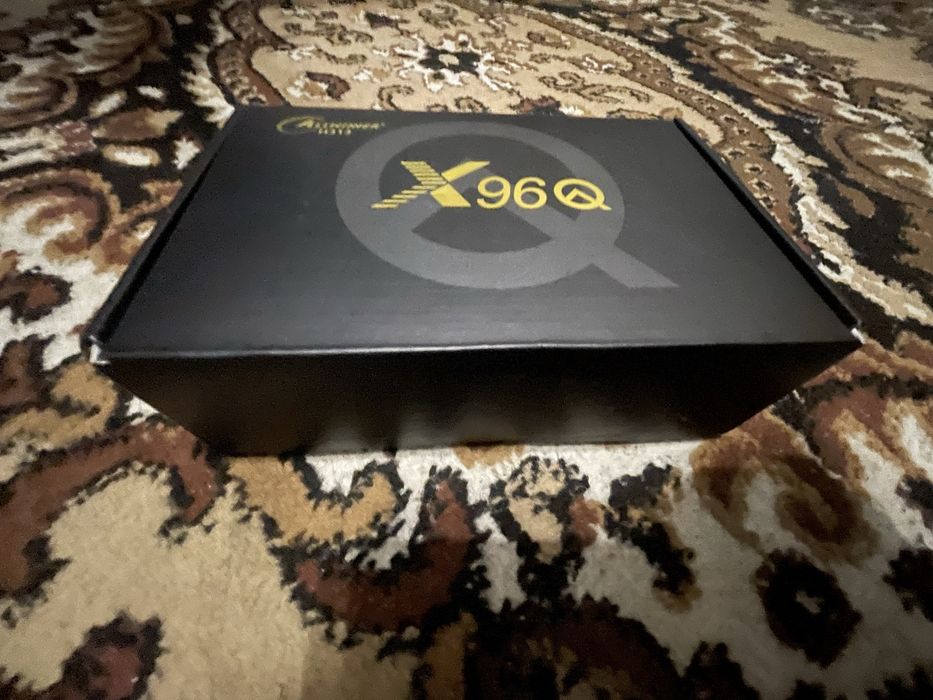 Приставка для покращення телевізора