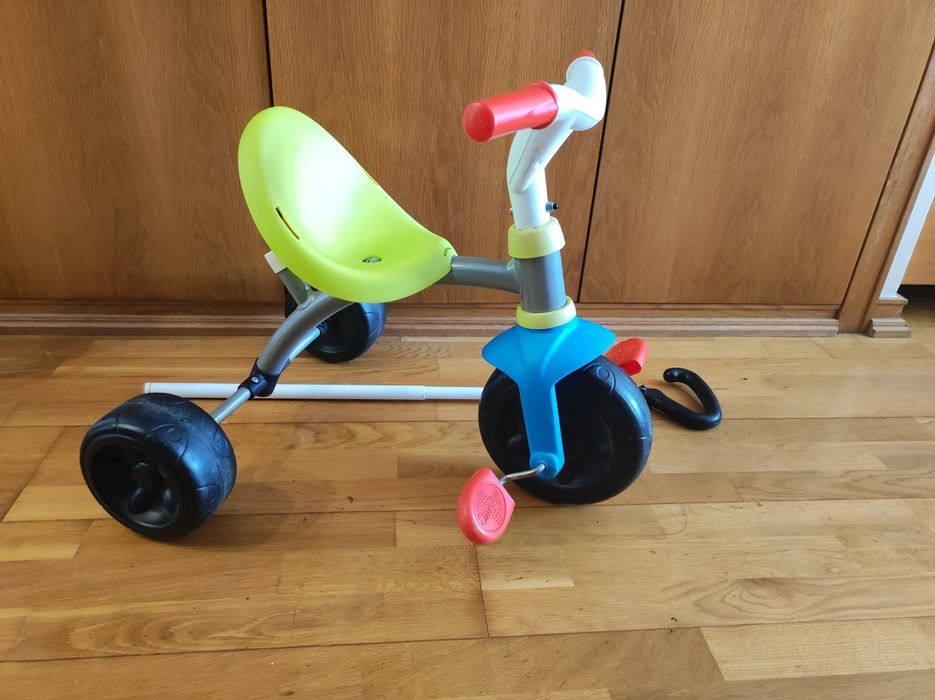 Triciclo para criança