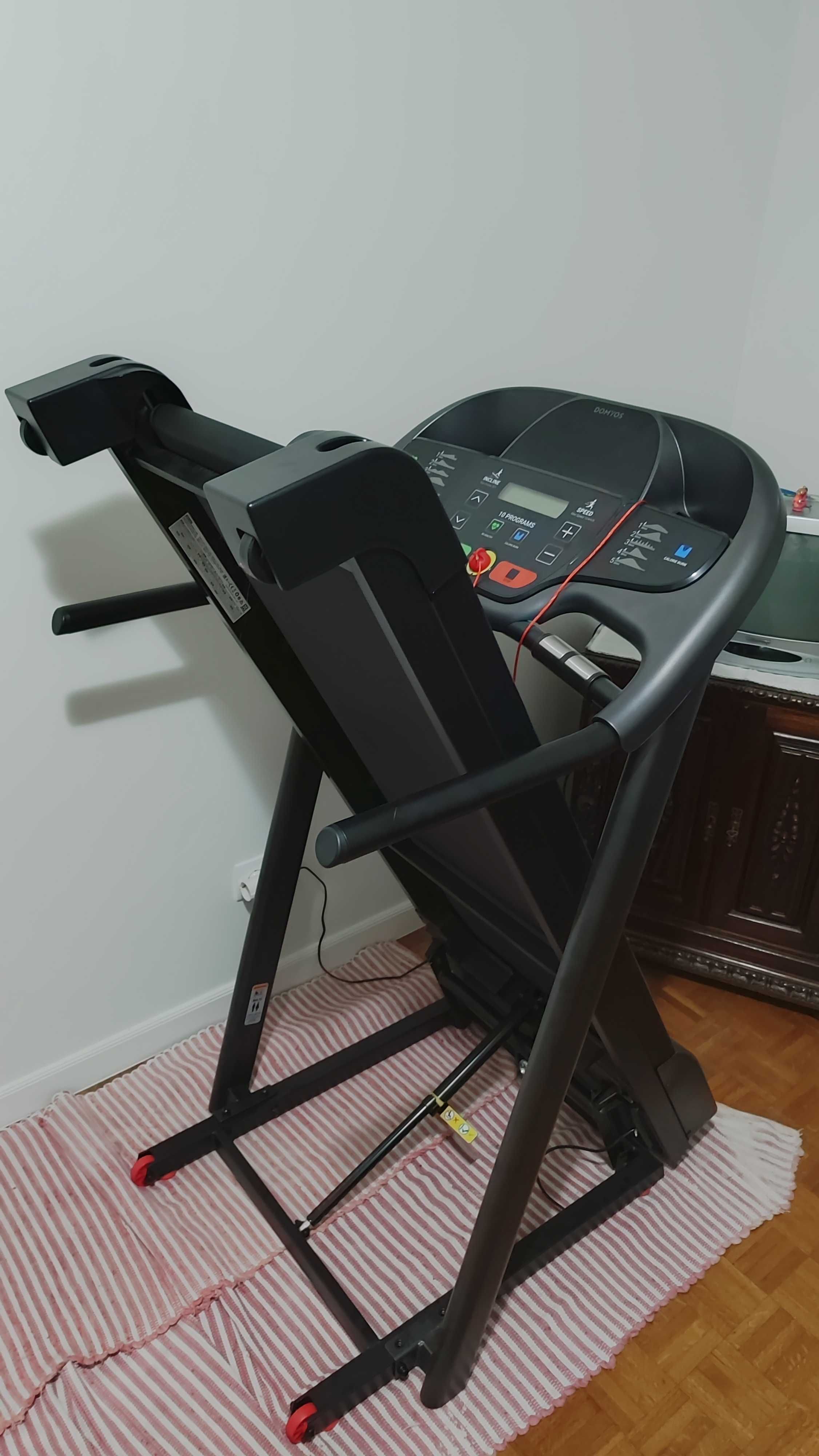 Passadeira de caminhada e corrida Domyos T520b