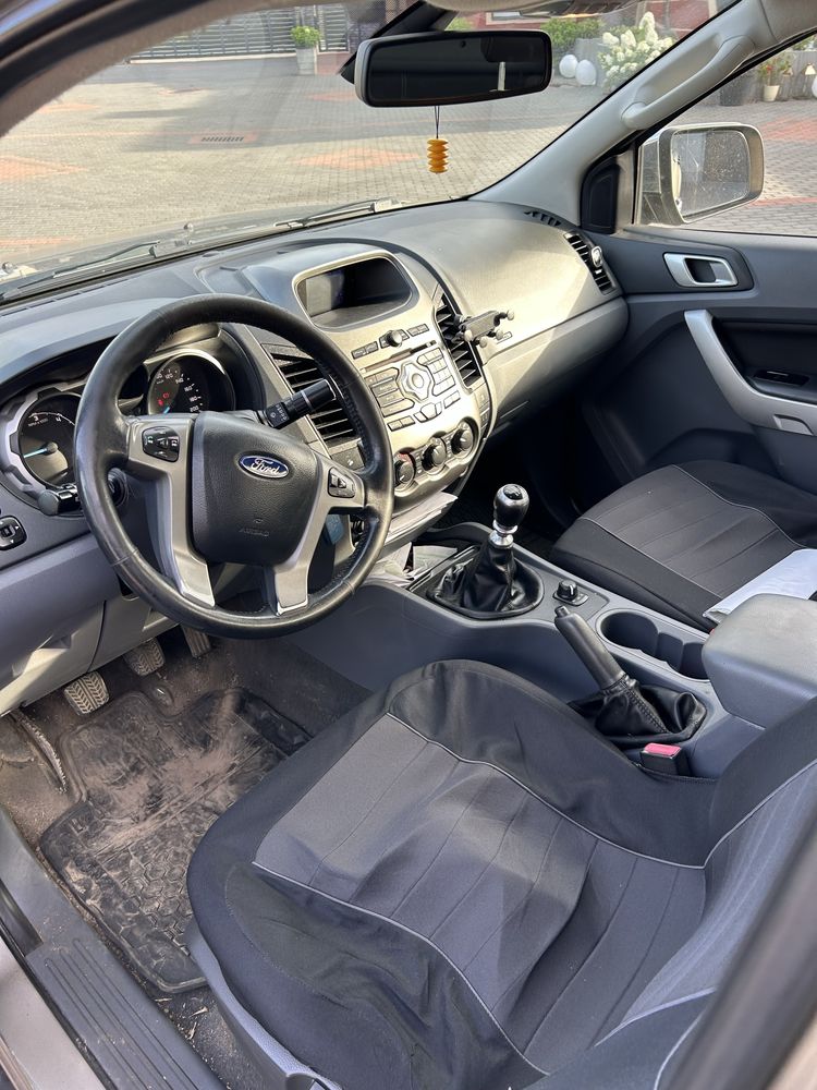 Ford ranger 2.2 4x4 2015r manual