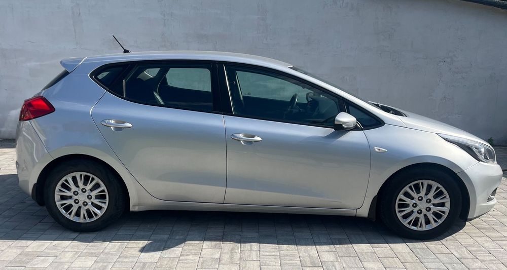 Kia Ceed Kia Ceed 1.6 CRDi 2012 – bardzo dobry stan, doinwestowana