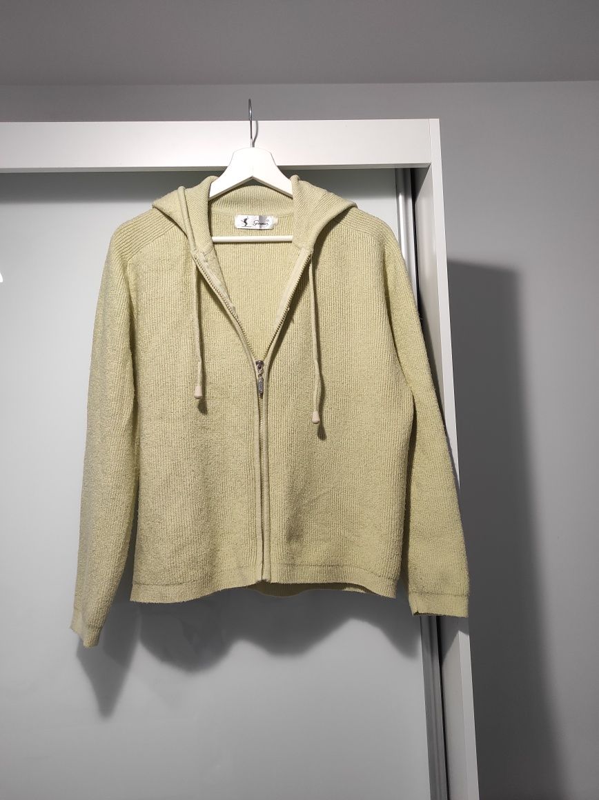 Sweter oversize żółty