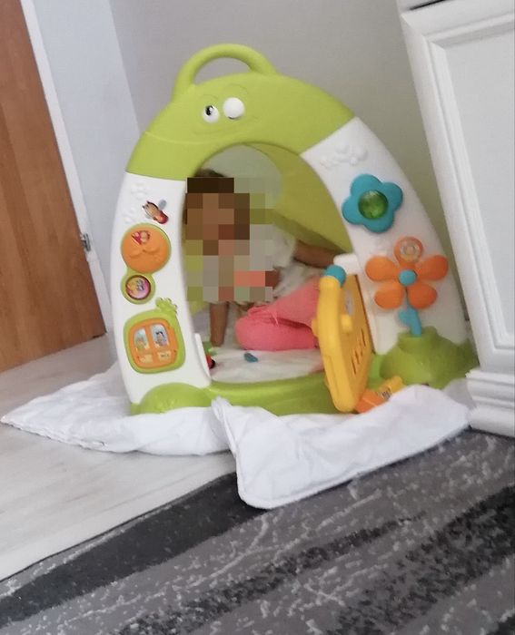 Domek interaktywny smoby