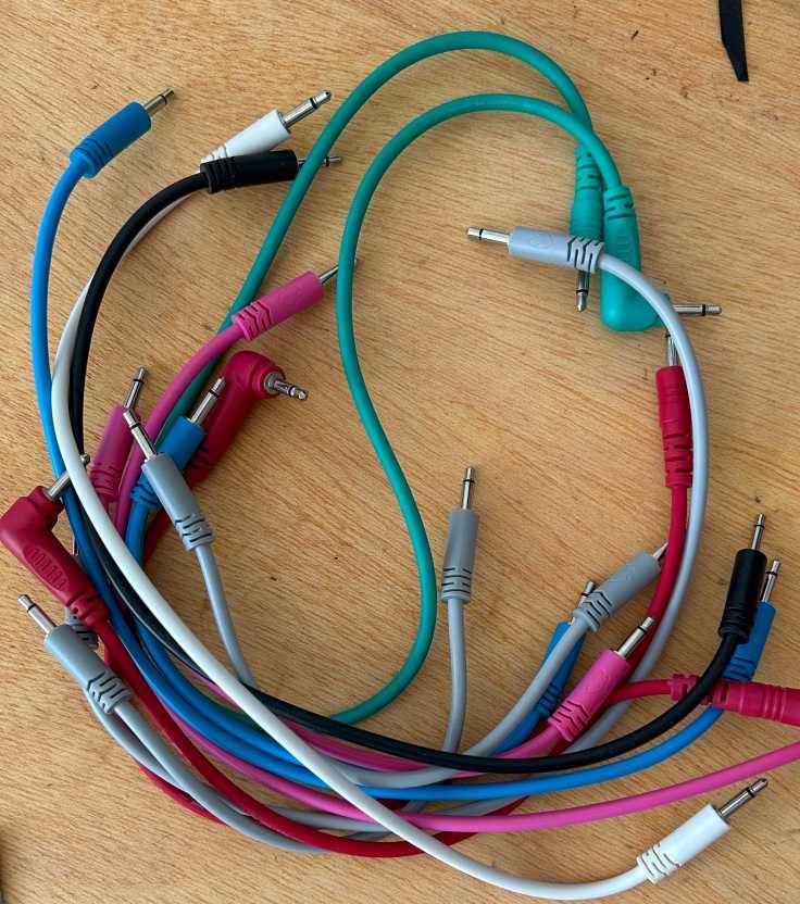 Modular synthesizer
