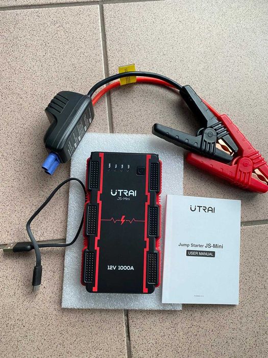 Urządzenie rozruchowe UTRAI Jstar Mini 1000A booster magazyn energii