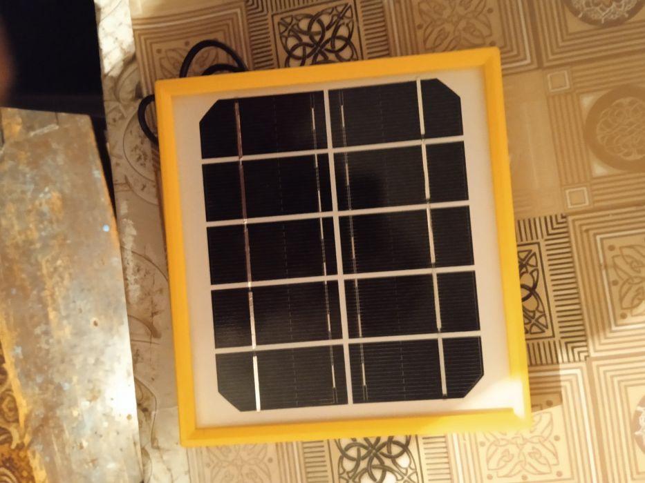 Солнечная панель для зарядки телефона
