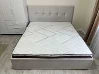 Продам кровать с мягким изголовьем 180x200 высота 38 см спинка 113 см
