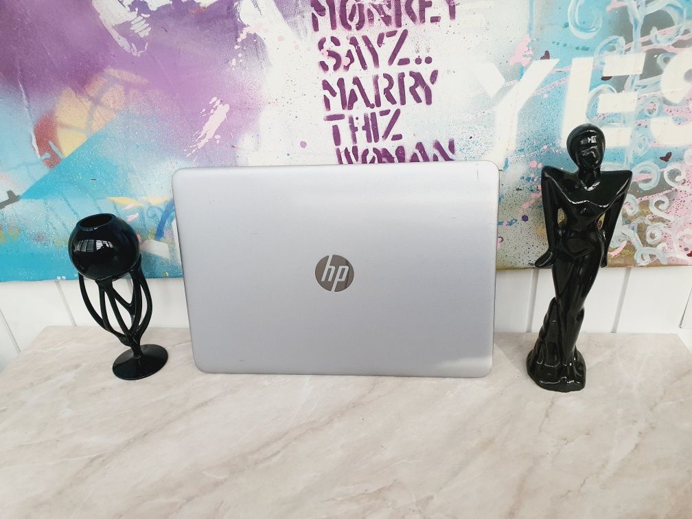 Ноутбук HP 840 g3 (i5/12/256)