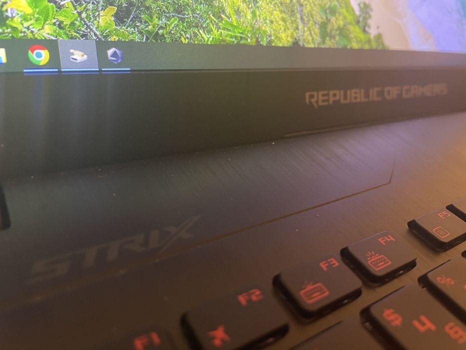 Asus rog strix gl553vw i7