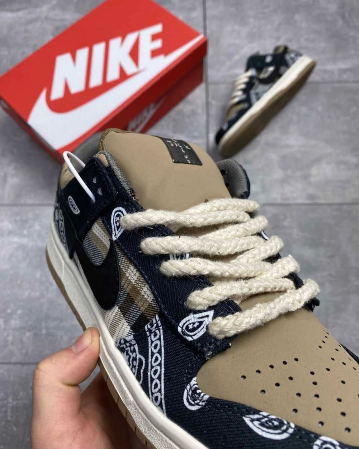 Buty Nike SB Dunk Low Travis Scott