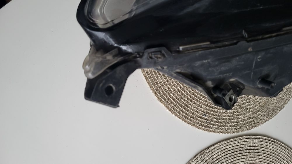 Фари Ford Fusion 2013-2016.