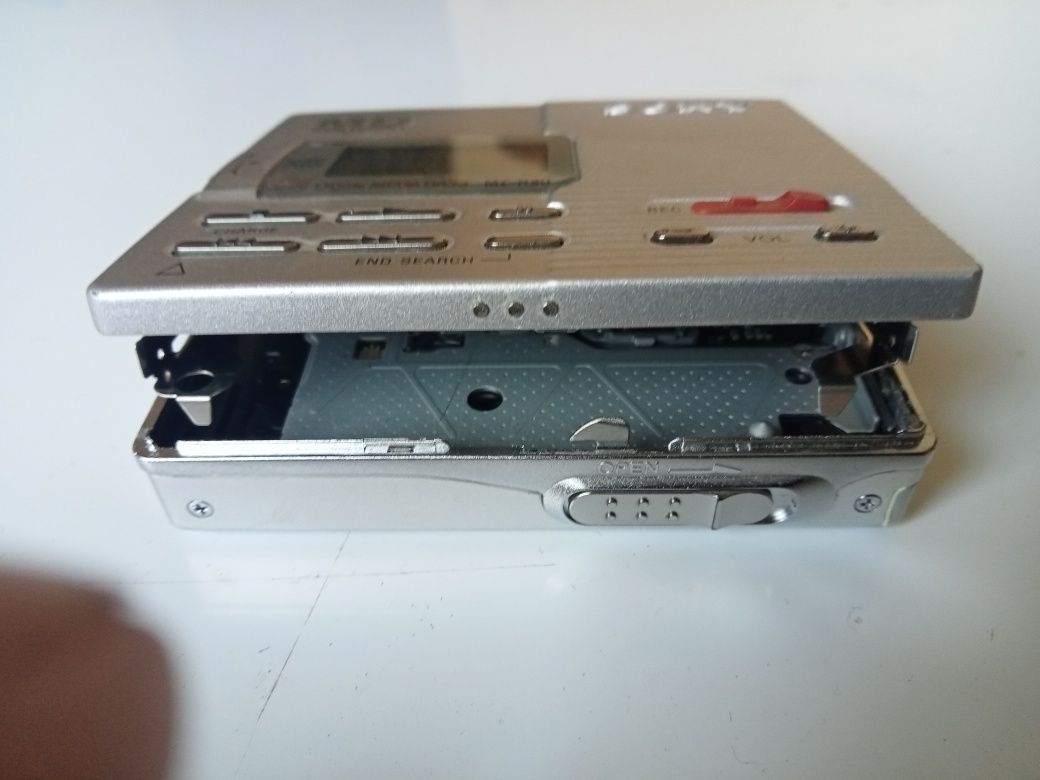 Conjunto MINIDISC MZ-R90