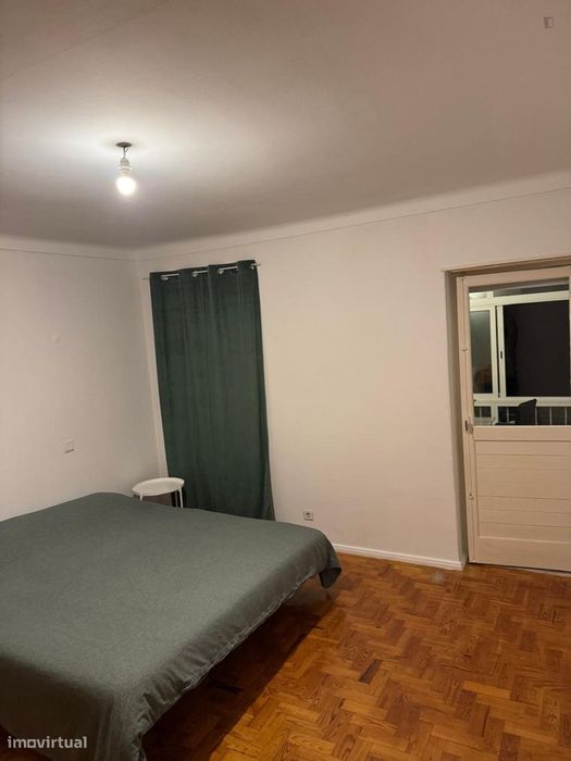 744841 - Quarto com cama de casal em casa com 6...
