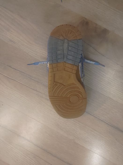 Nike Off white rubber