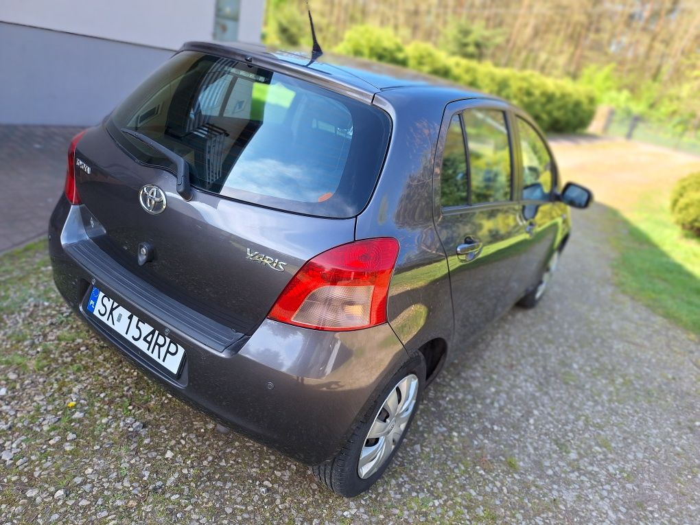 Toyota Yaris KAT