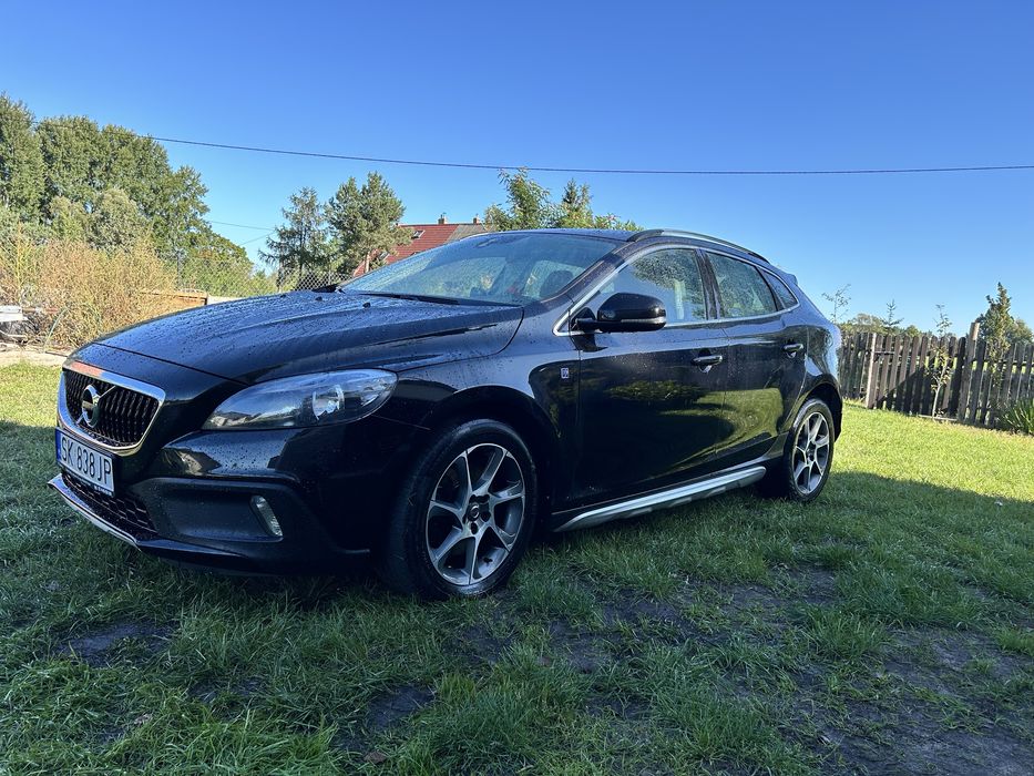 Volvo v 40 ,T3 ,2016  cros cuntry ,  ocean  race , niski przebieg