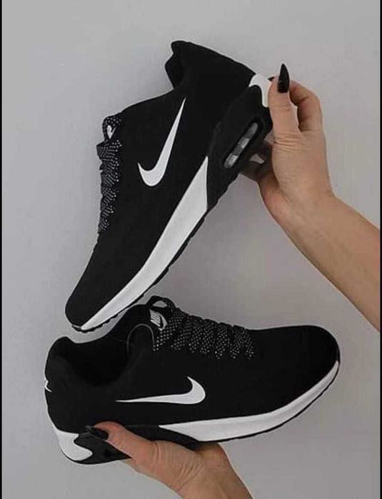 ! WYPRZEDAŻ! Buty damskie i męskie !