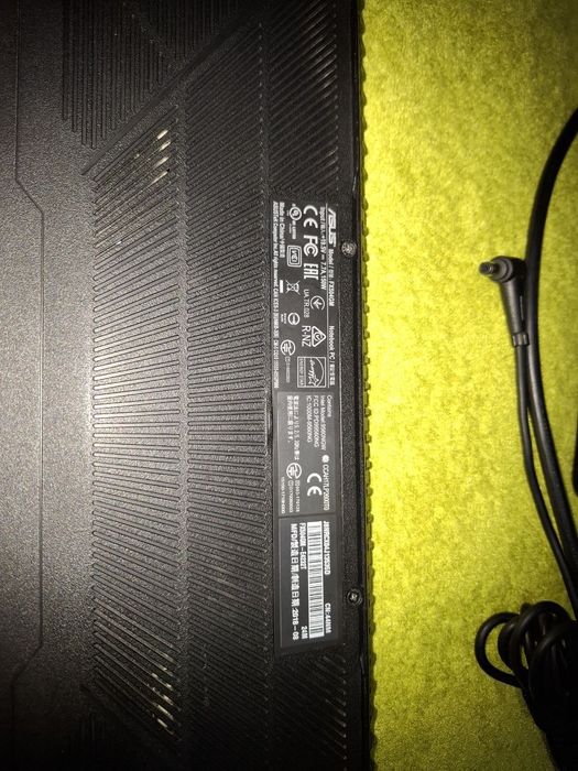 Ноутбук Asus TUF Gaming FX 504 gm. Игровой черный матовый