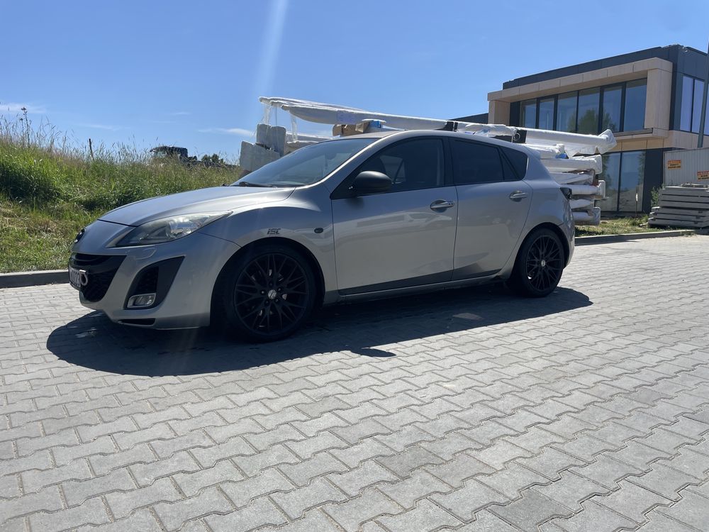 Mazda 3 2.2 185 km