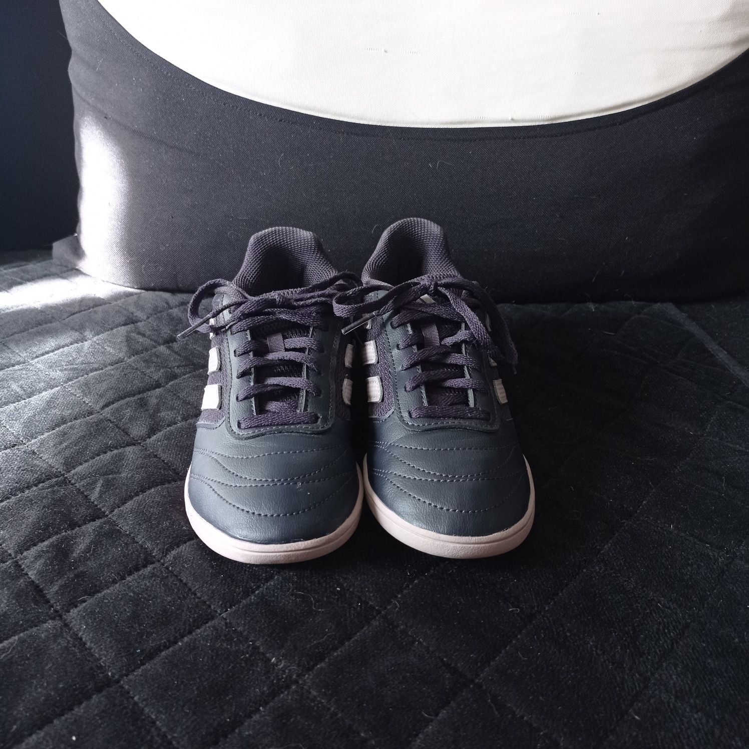 Adidasy, halówki dziecięce Adidas performance Super Sala 2 rozmiar 36.