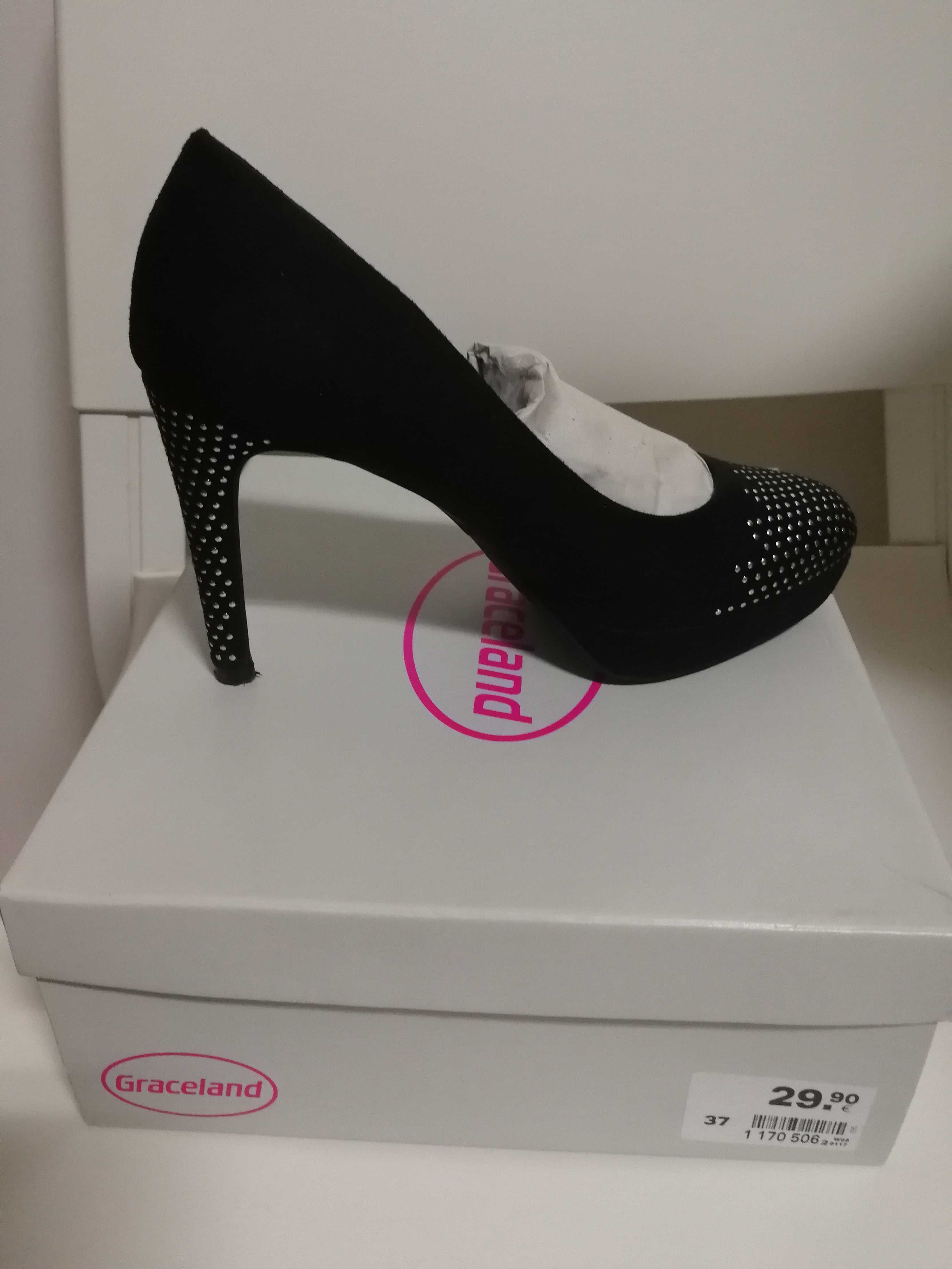 BAIXA DE PREÇO Sapatos novos de senhora