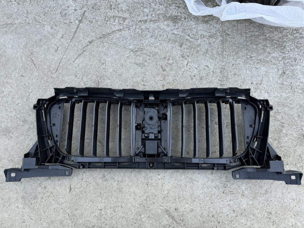 Ноздрі жалюзі бмв х3 г01 х4 г02 bmw g01 g02 lci рестайл заслінка