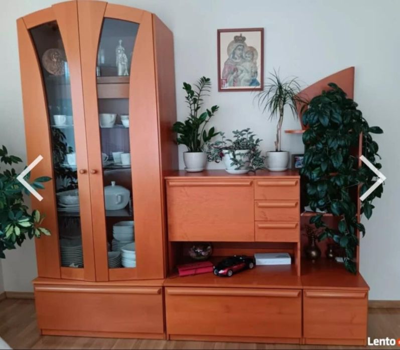 Sprzedam zestaw mebli