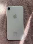 iPhone XR 64 GB biały