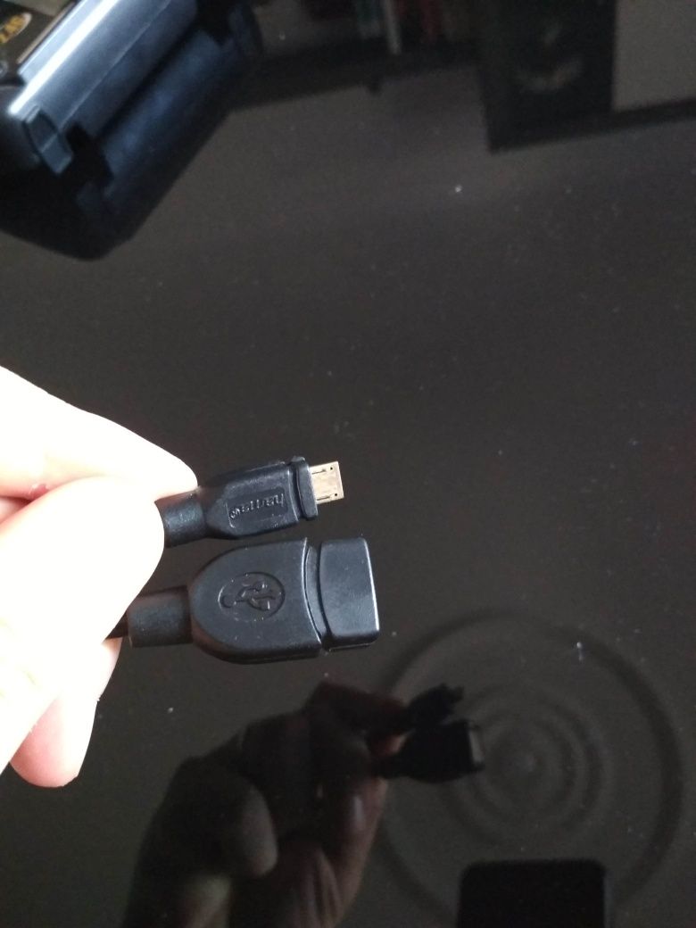 Adaptador USB - micro USB
