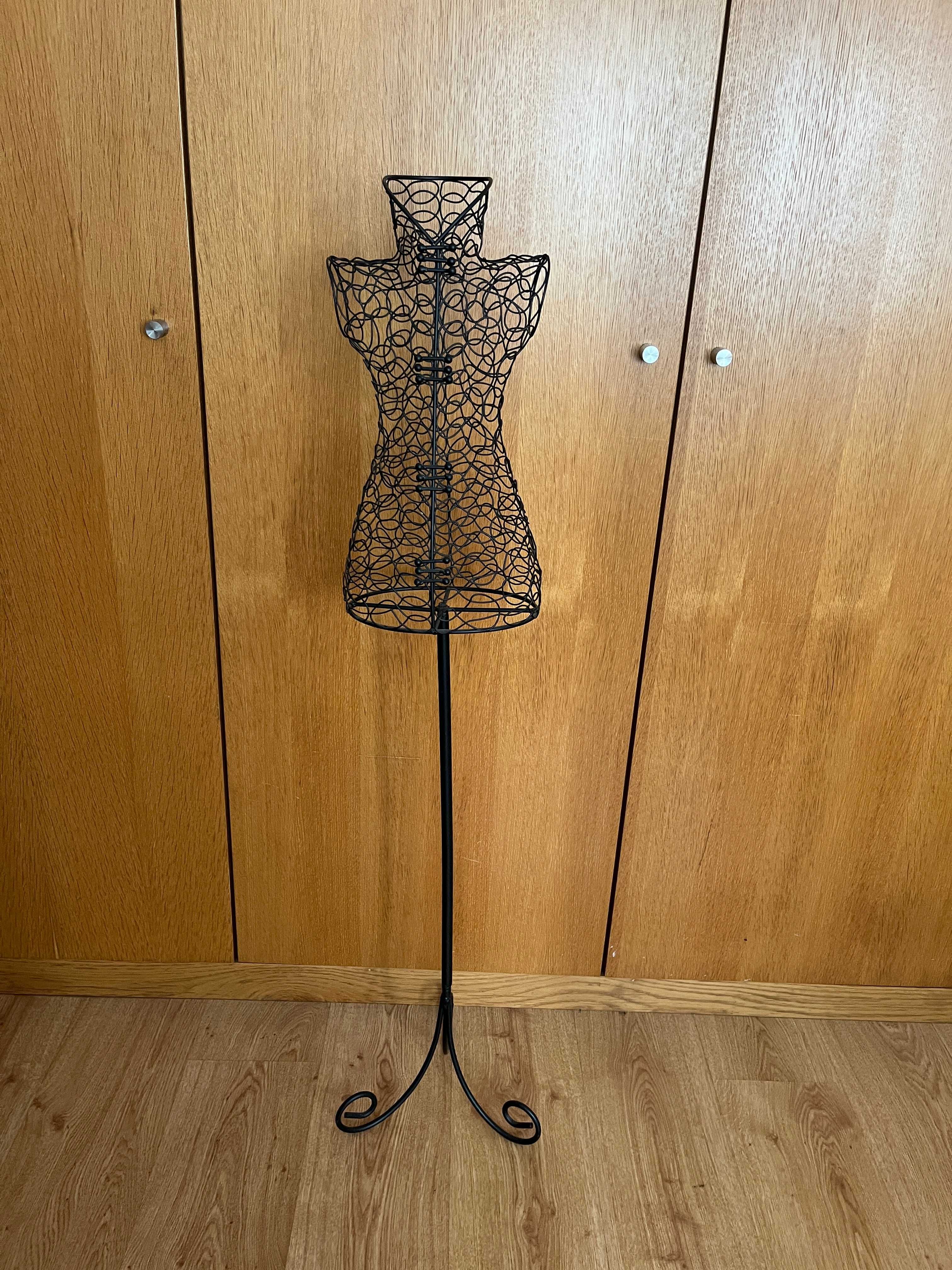 Manequim/Busto de Vestido em Metal