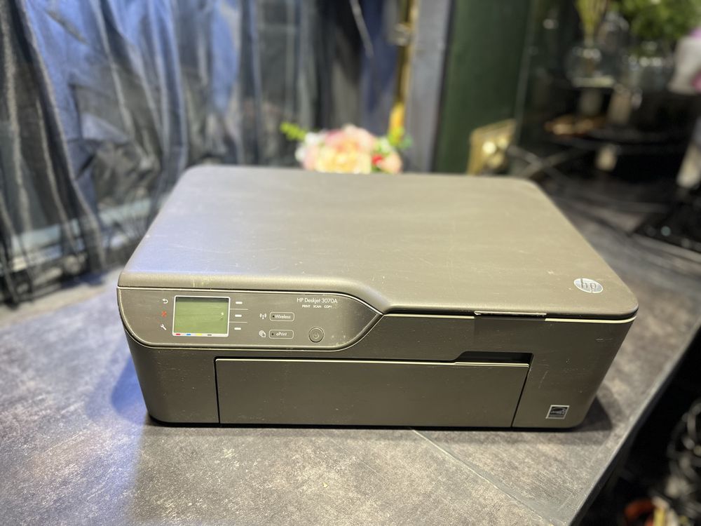 Багатофункціональний пристрій HP DeskJet 3070а c Wi-Fi МФО принтер