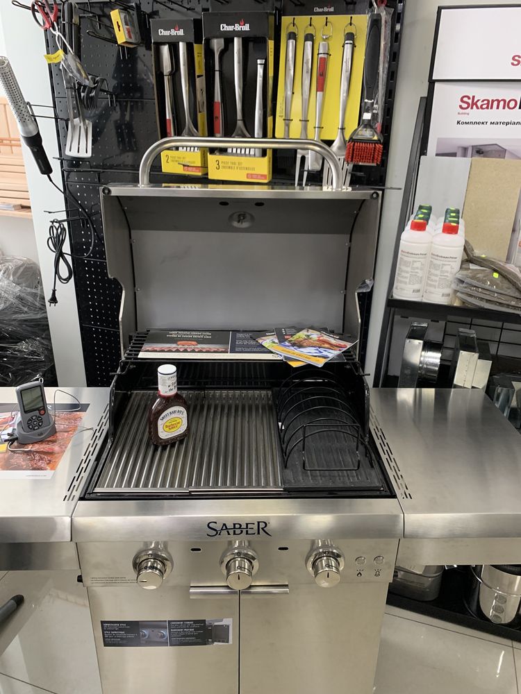 Газовый гриль Saber Select 3-Burner Gas Grill