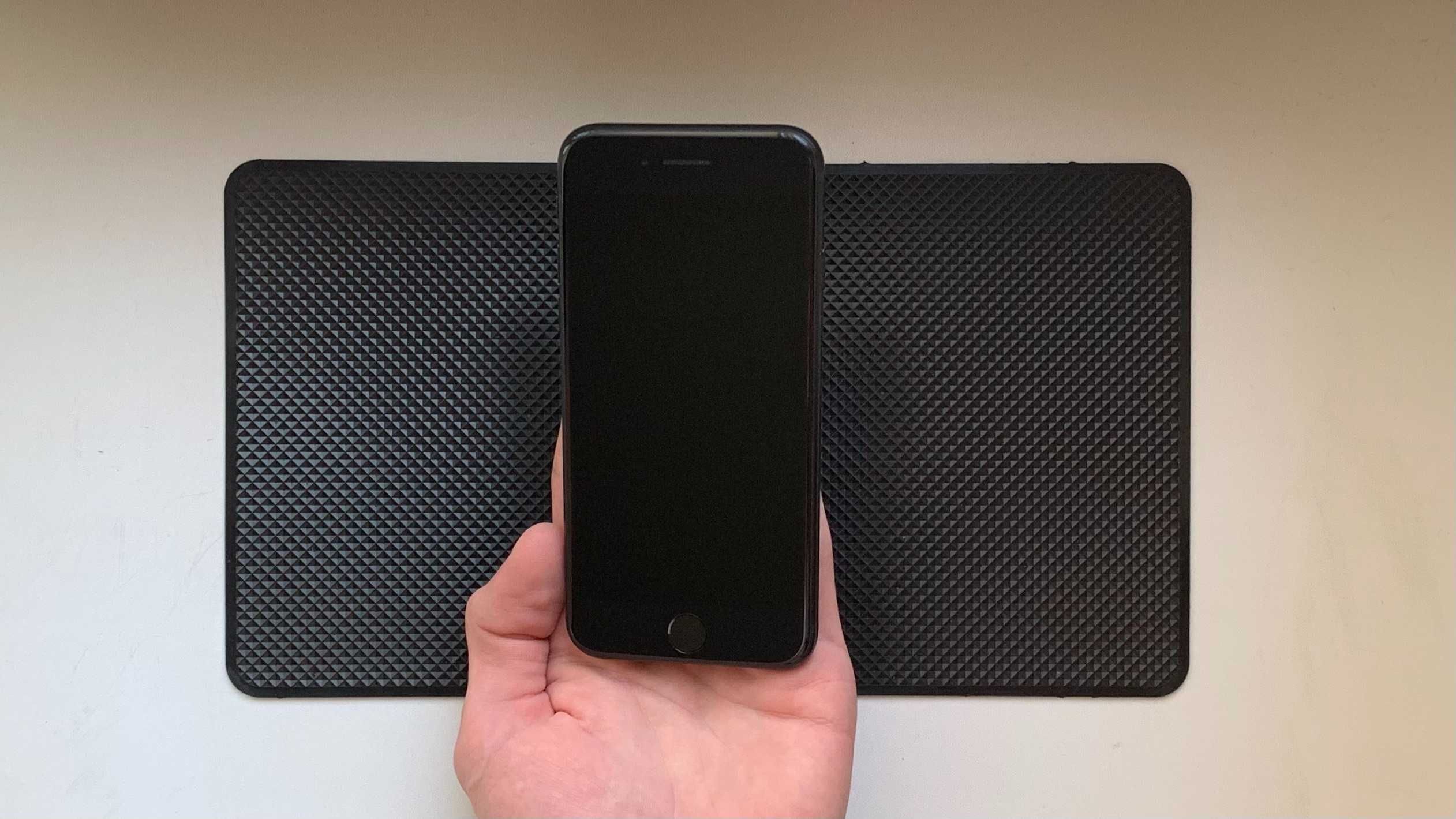 Отличный iPhone SE 2022 - 128 гб - 87% АКБ - MIDNIGHT - NEVERLOCK