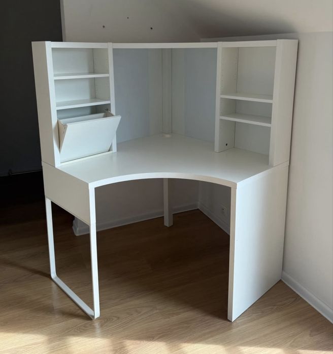 Witam, sprzedam biurko białe