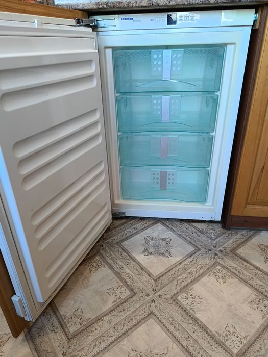 Встраиваемые холодильник или морозилка, как конструктор Лего всё отдел