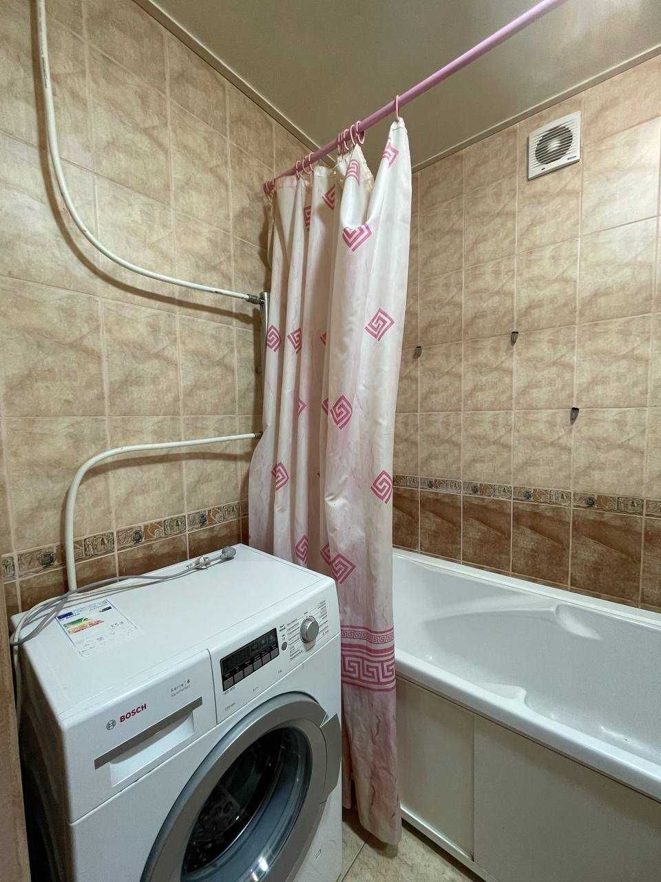 Продам 2-кімнатну квартиру в центрі міста по вул. Пушкіна