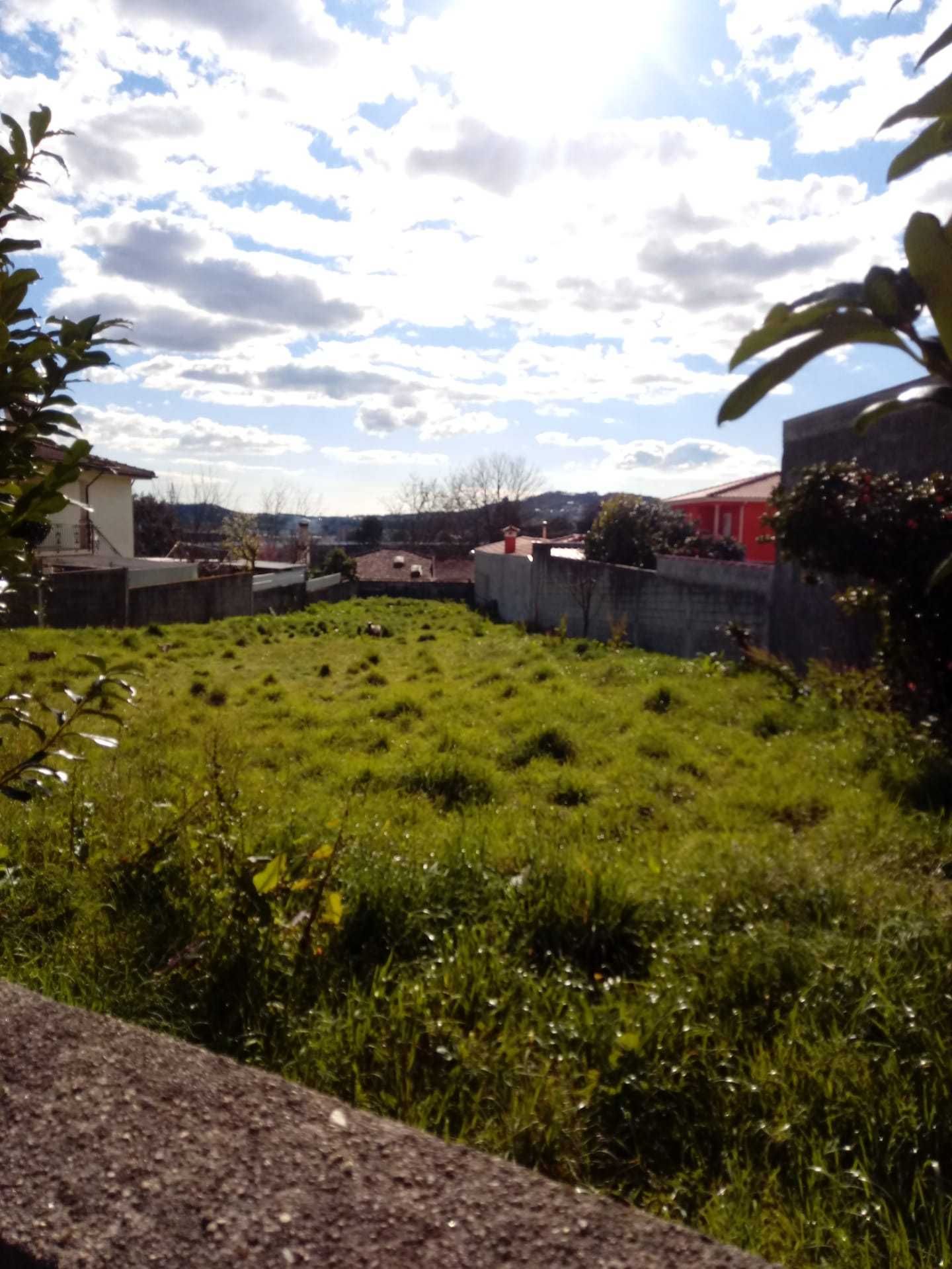 Vendo terreno urbano com 785 M2