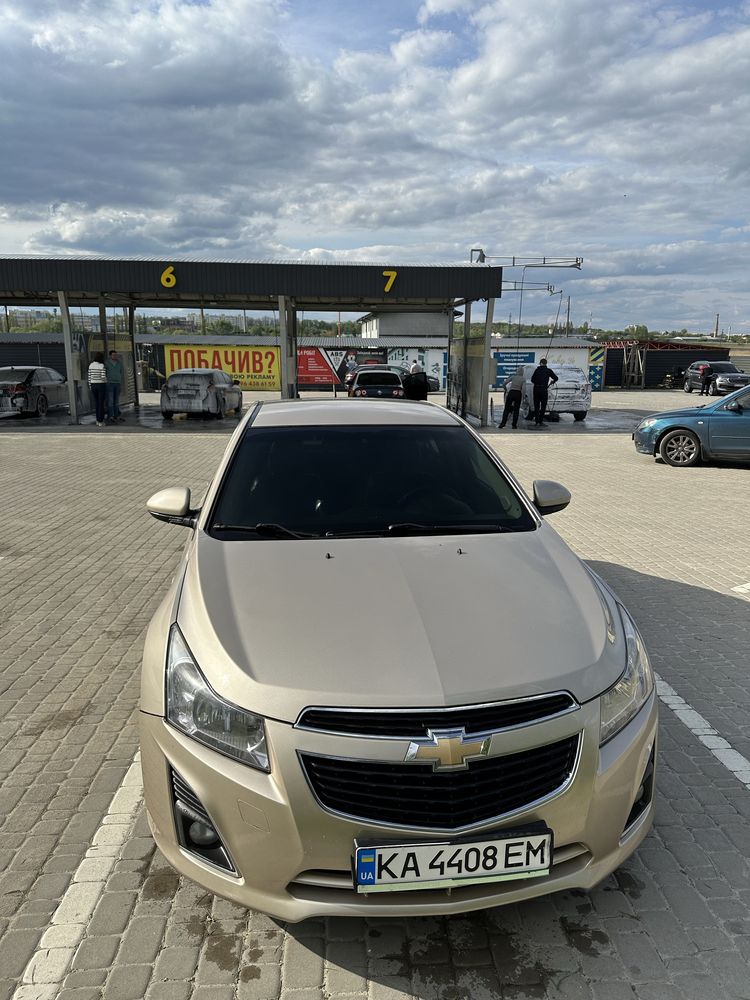 Продам Chevrole Cruze, газ/бензин , автомат