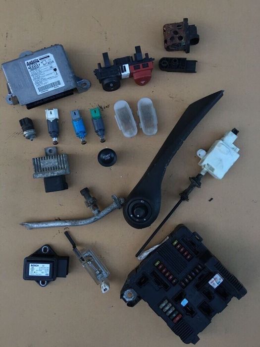 Reno Magane Scenic проводка компютер реле приборка кнопки