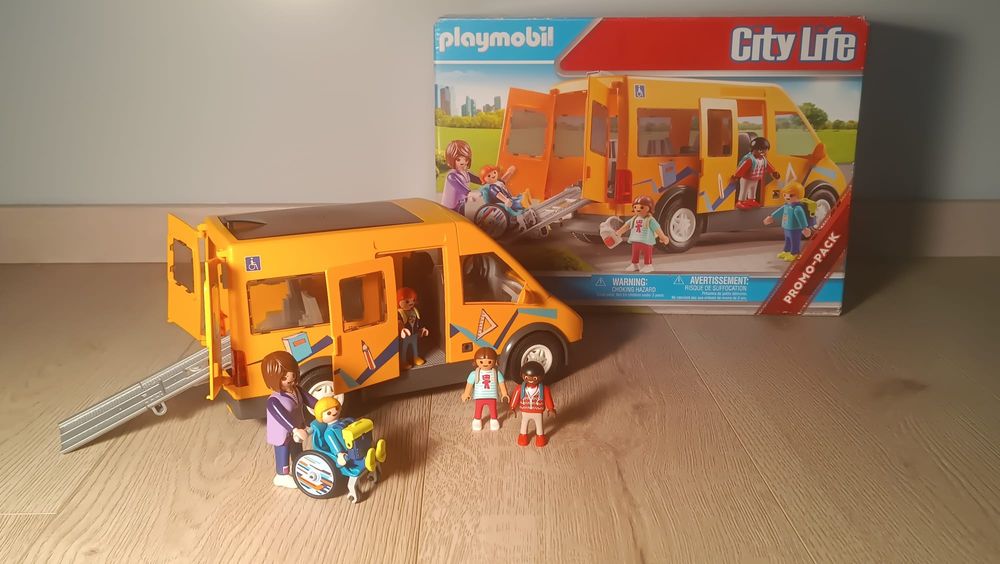 Playmobil 9419 Autobus Szkolny stan idealny
