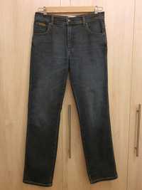 Spodnie jeansowe Wrangler XL