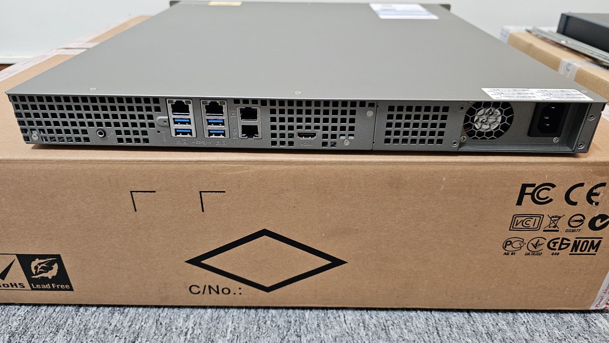 Servidor NAS Qnap TS-453u