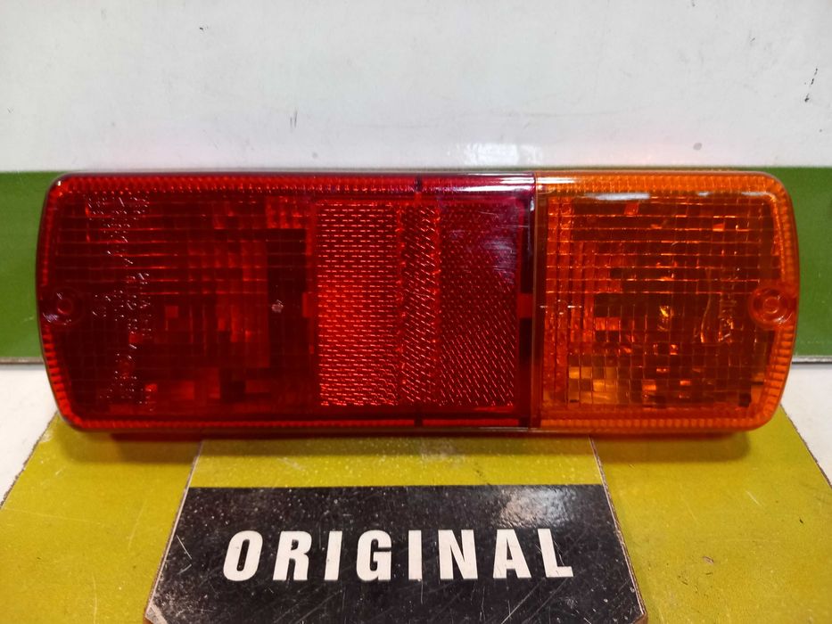 Klosz szkło lampy tylnej CASE MX80C-MX170 CX prawy lub lewy 185x65mm