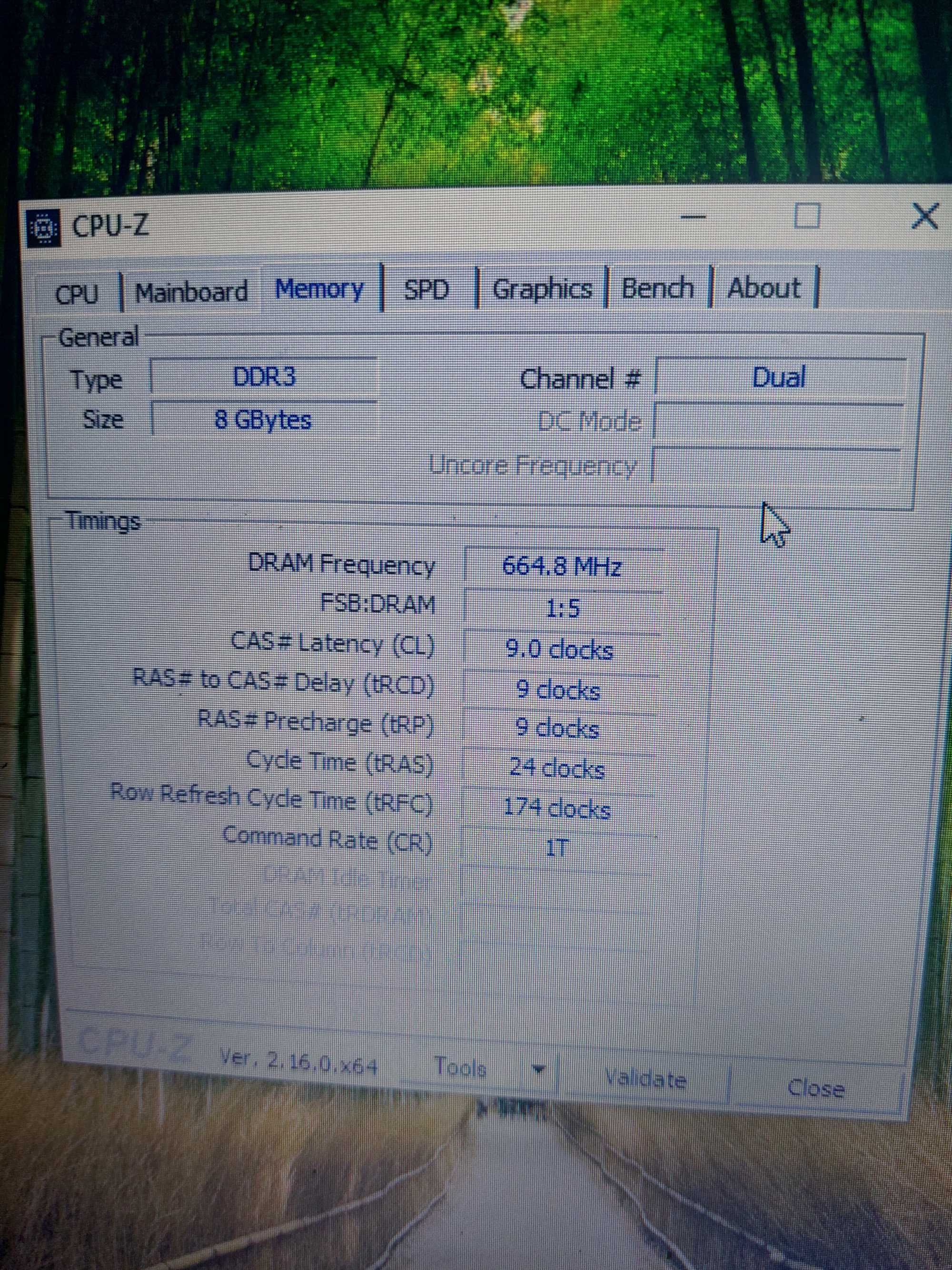 Laptop Asus X550C procesor i3 8gbRAM SSD 256GB
