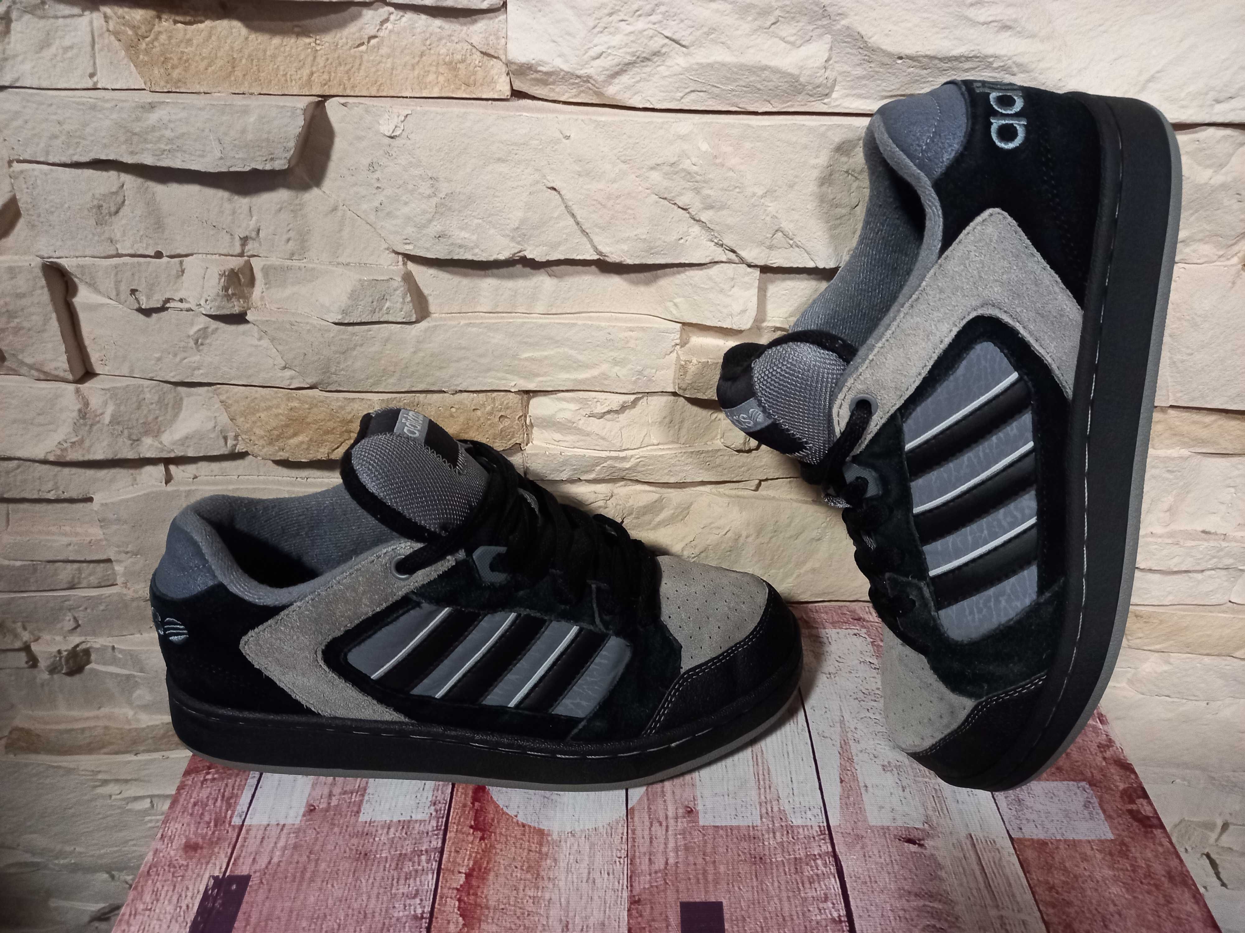 Buty ADIDAS  Chualar