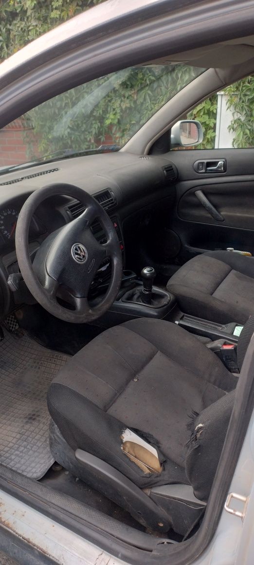 Passat B5 1.9 TDI 1998r. Super auto do pracy.