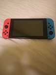 Vendo ou troco nintendo switch v2 + 2 jogos