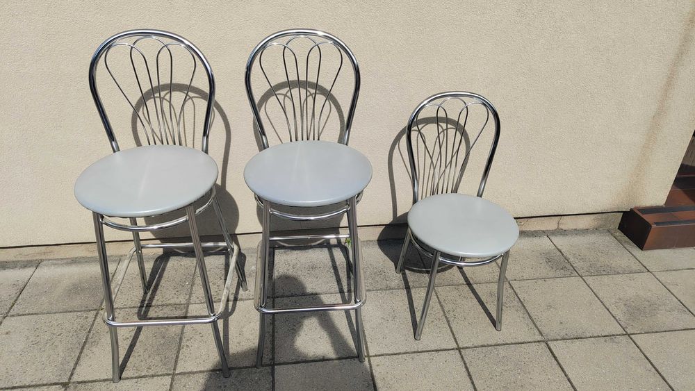 Krzesła/hokery 2+1 komplet