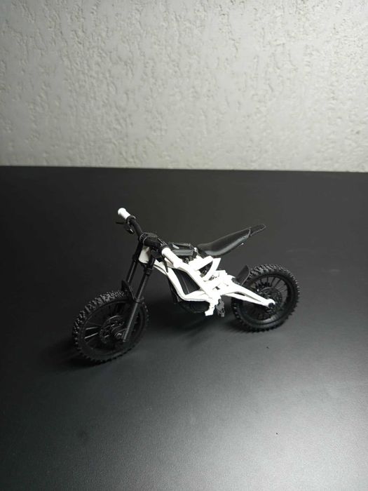 Mini Surron Light Bee X 1:9 Biały